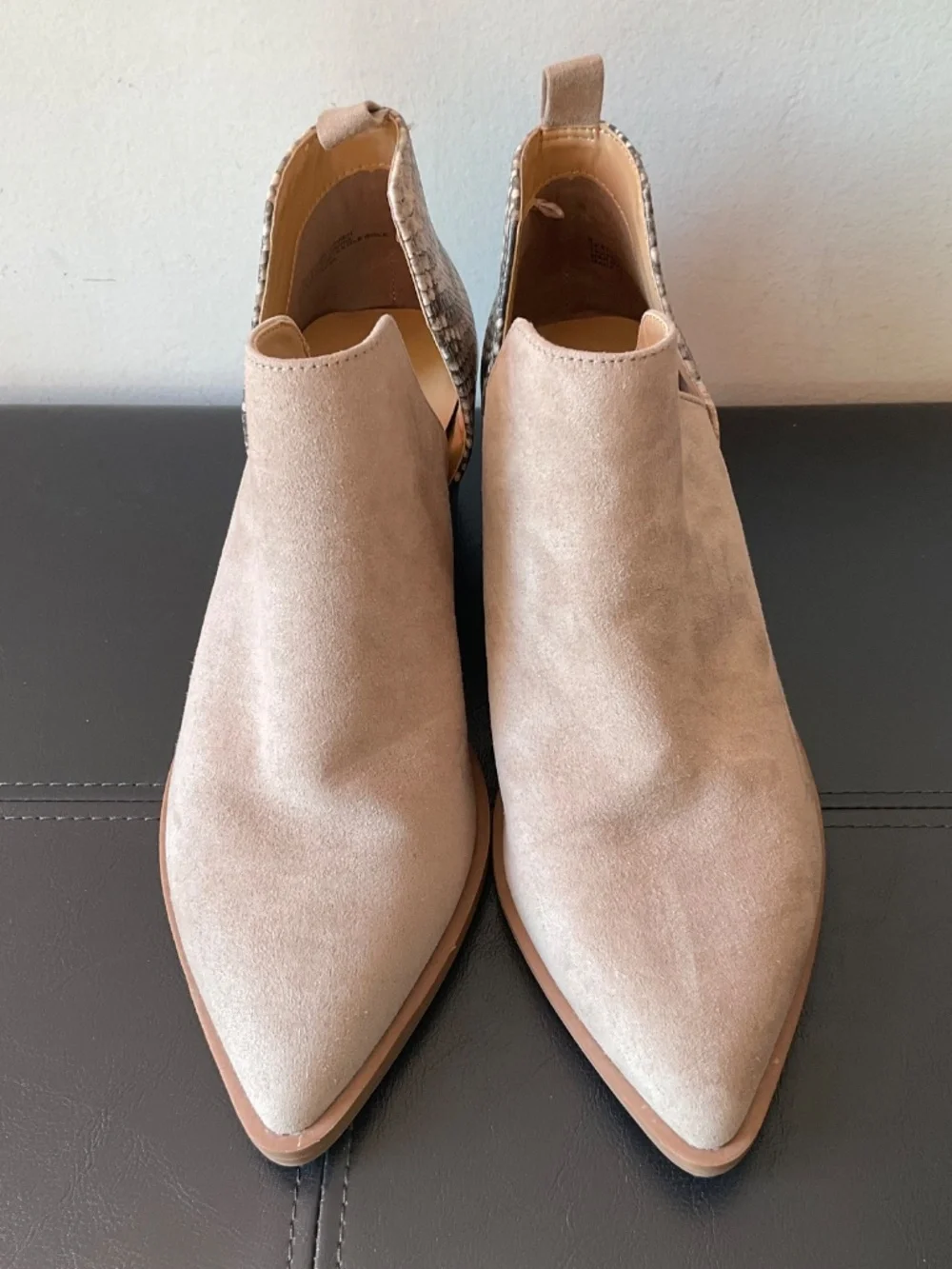 Express Women's Tan Faux Suede Snakeskin Pointed Toe Ankle Booties - EUC